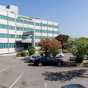 Hotel Express Lisbon Airport By Ihg, Portela (Loures)