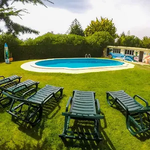 Alojamento de Acomodação e Pequeno-almoço Terrace Beach House, Carcavelos (Lisbon)